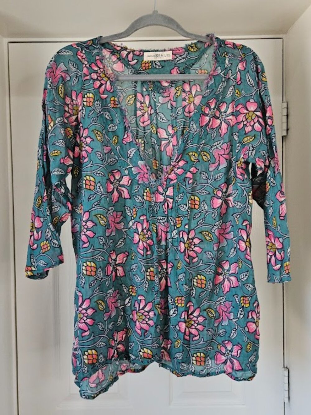 Natural Life Cotton Teal Blue Floral Distressed Coastal Boho Bohemian Shirt Top